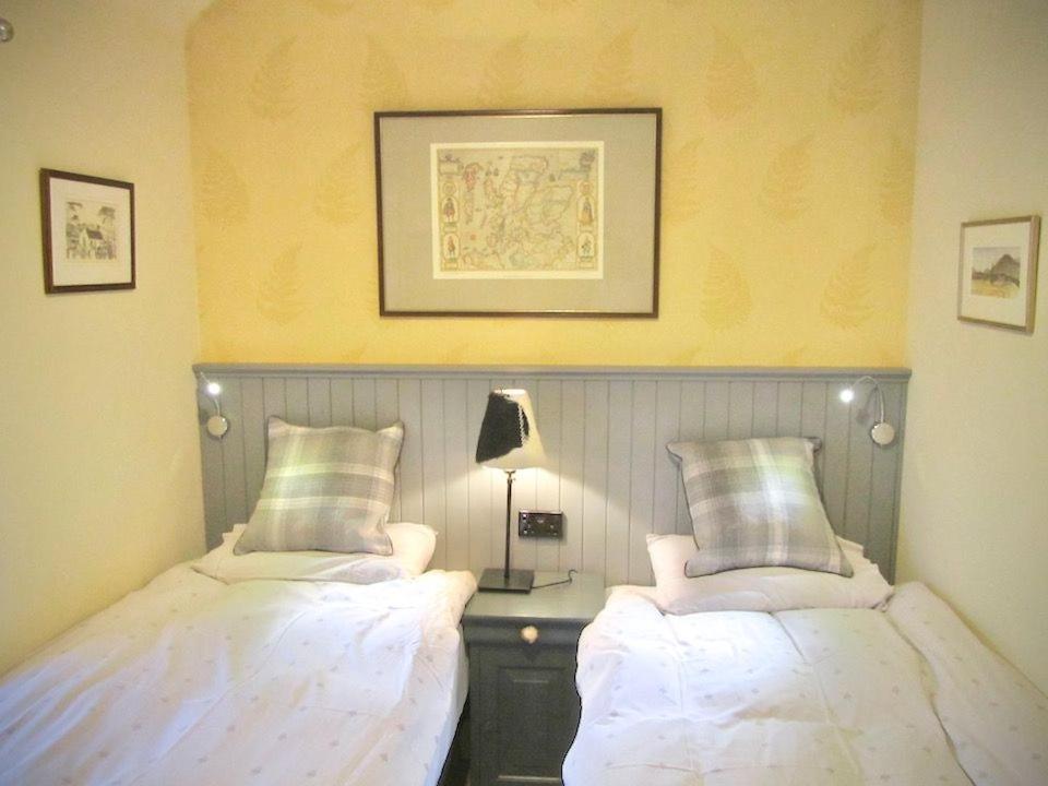 Caman House Apt 2 - By Where Stags Roar Newtonmore Eksteriør bilde